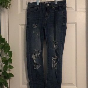 High waisted blue jeans